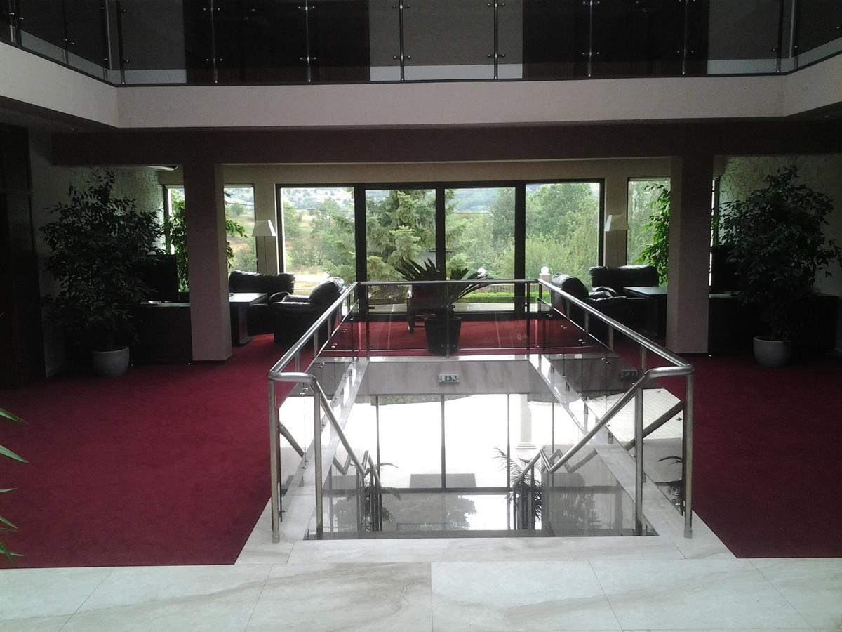 Vakarel Hotel Villa Ekaterina מראה חיצוני תמונה