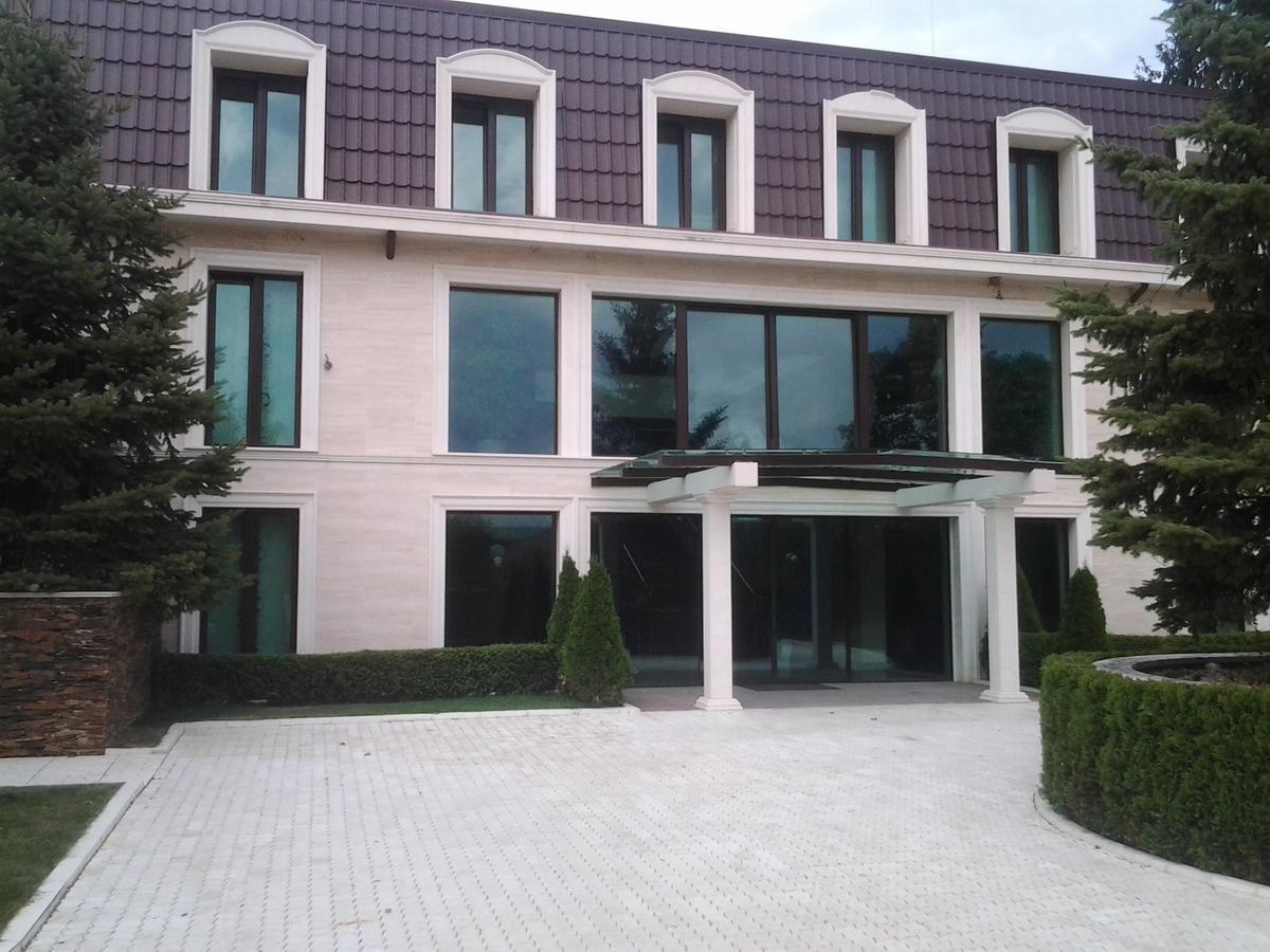 Vakarel Hotel Villa Ekaterina מראה חיצוני תמונה